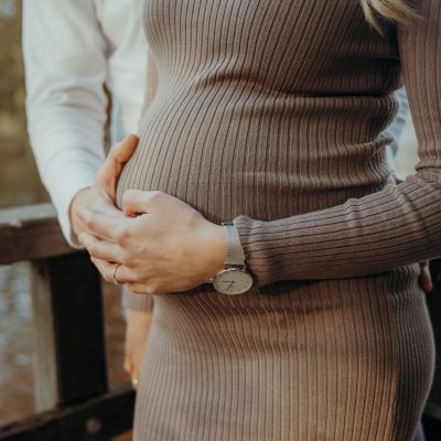 Babybauch und Familienfotografie